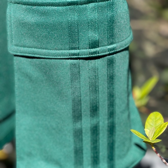 ADIDAS IVY PARK 4ALL UNISEX SHORTS H25163 GREEN - Picture 5 of 9